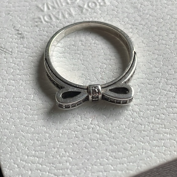 Bow Tie 925 Silver Ring - Picture 7 of 14